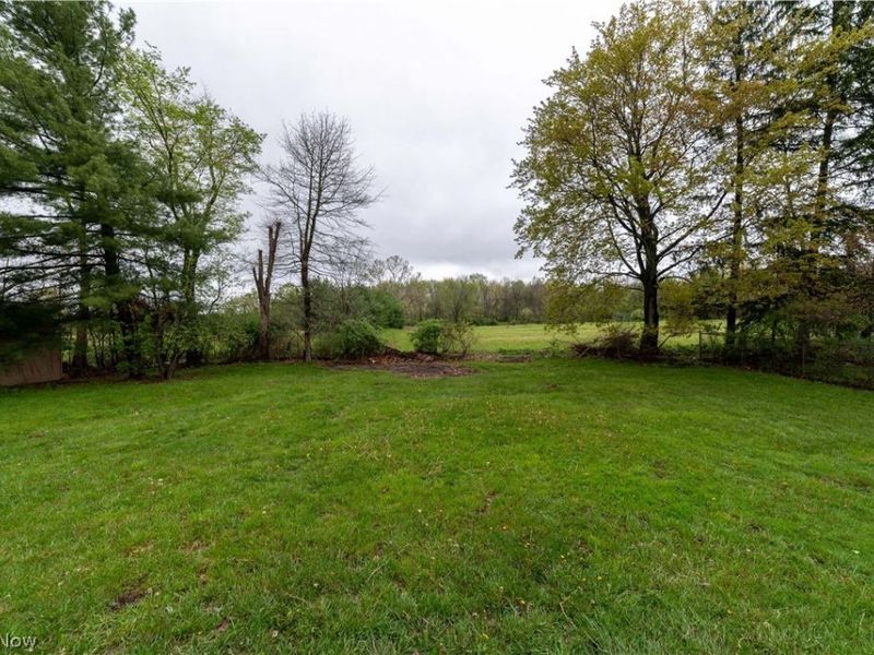 2407 Northview Drive, Cortland, OH 44410 Photo 38