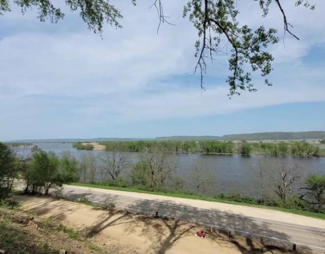 905 Mississippi Lane , Brownsville, MN 55919