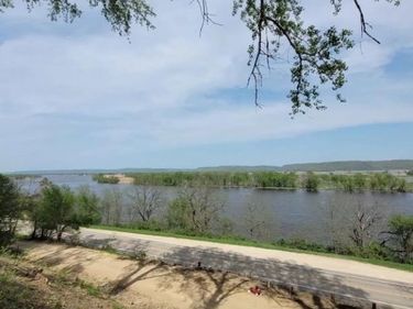 905 Mississippi Lane , Brownsville, MN 55919