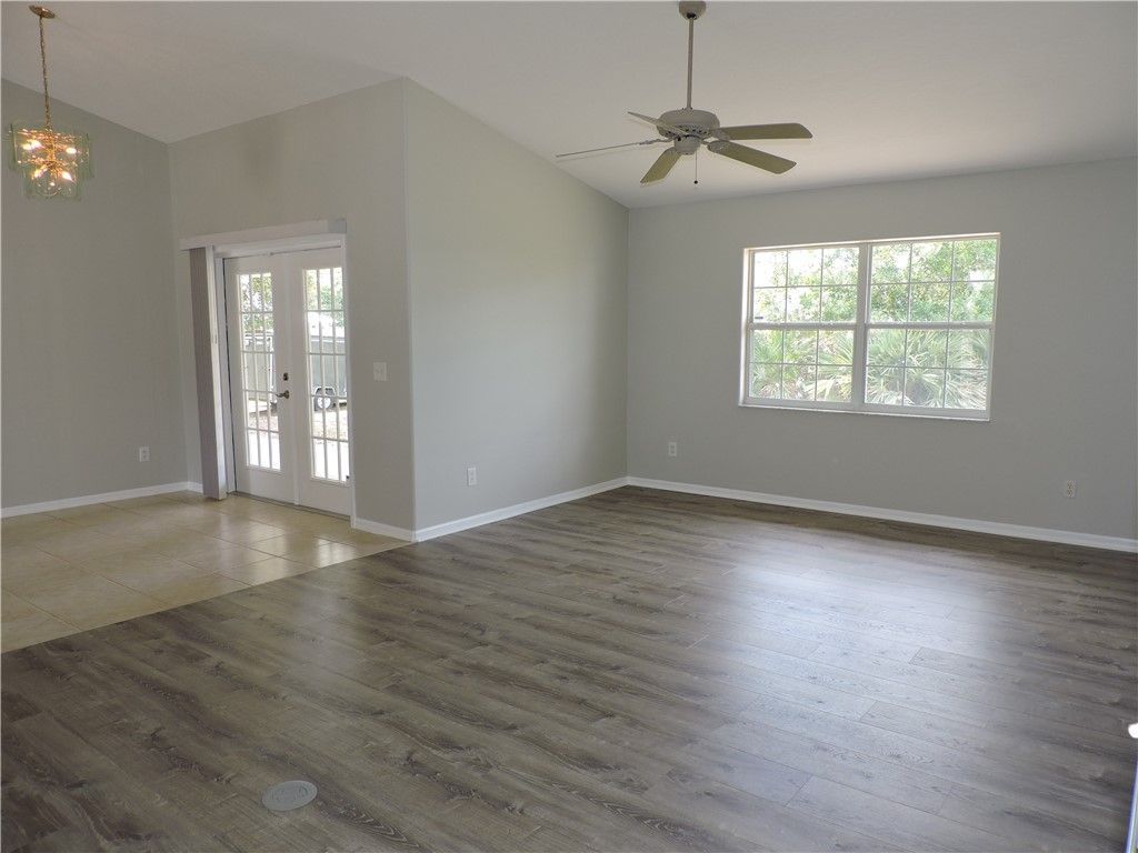 671 Concha Drive, Sebastian, FL 32958 Photo