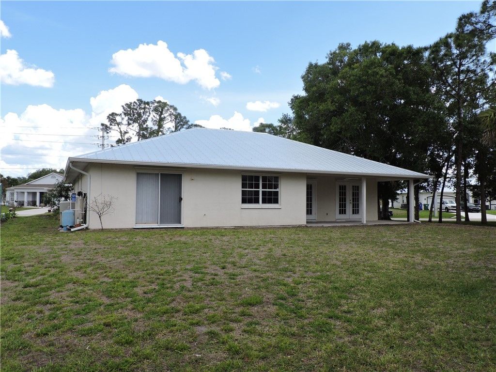 671 Concha Drive, Sebastian, FL 32958 Photo