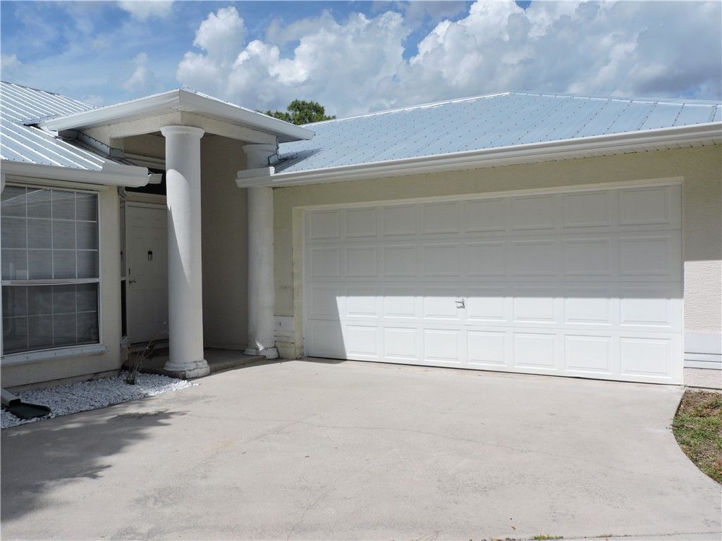 671 Concha Drive, Sebastian, FL 32958 Photo