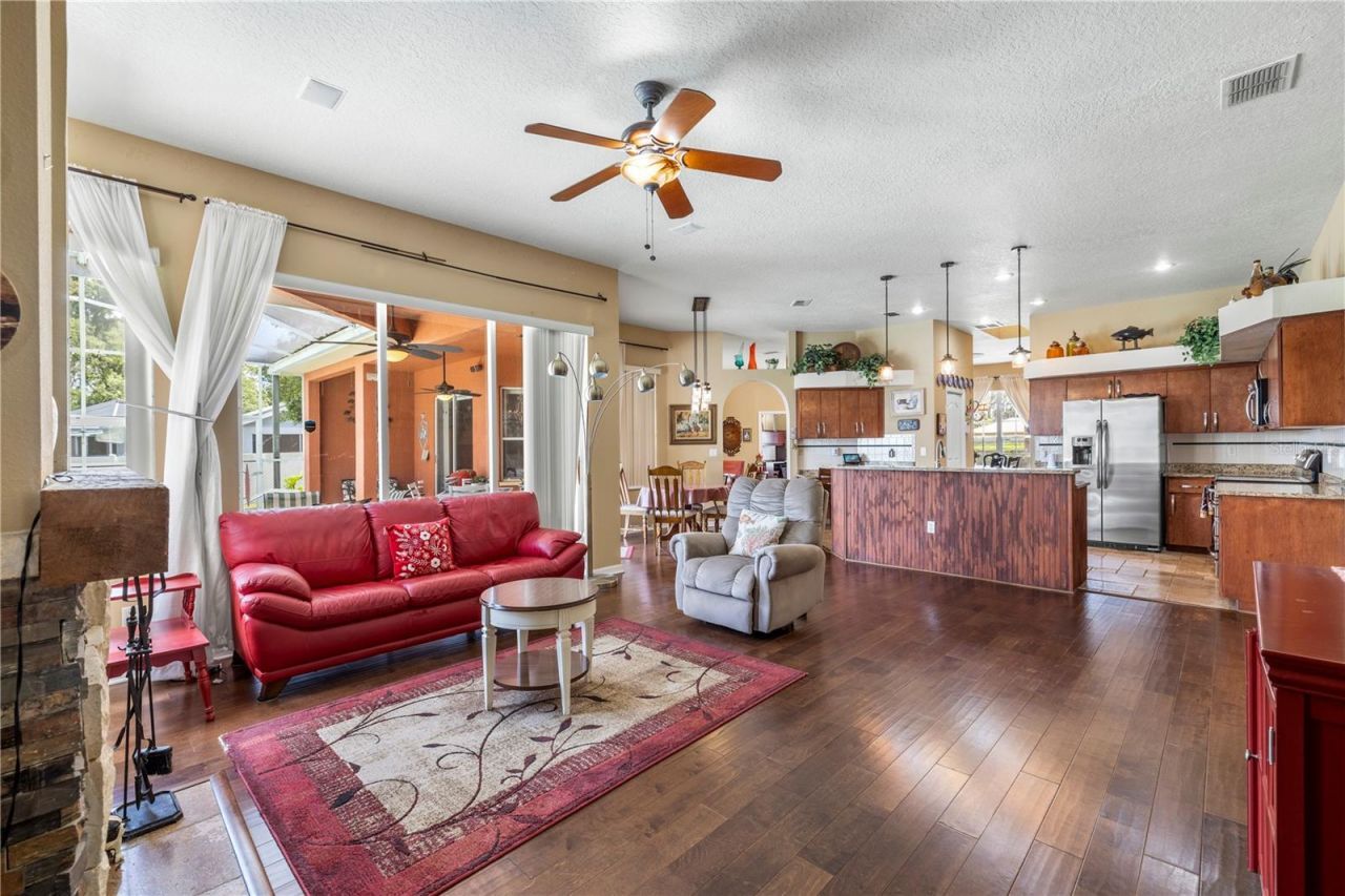 3051 Waterfall Drive, Spring Hill, FL 34608 Photo