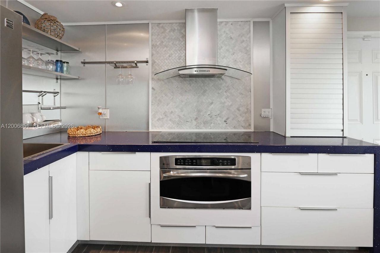 3300 N Surf Rd , Unit 17A, Hollywood, FL 33019 Photo