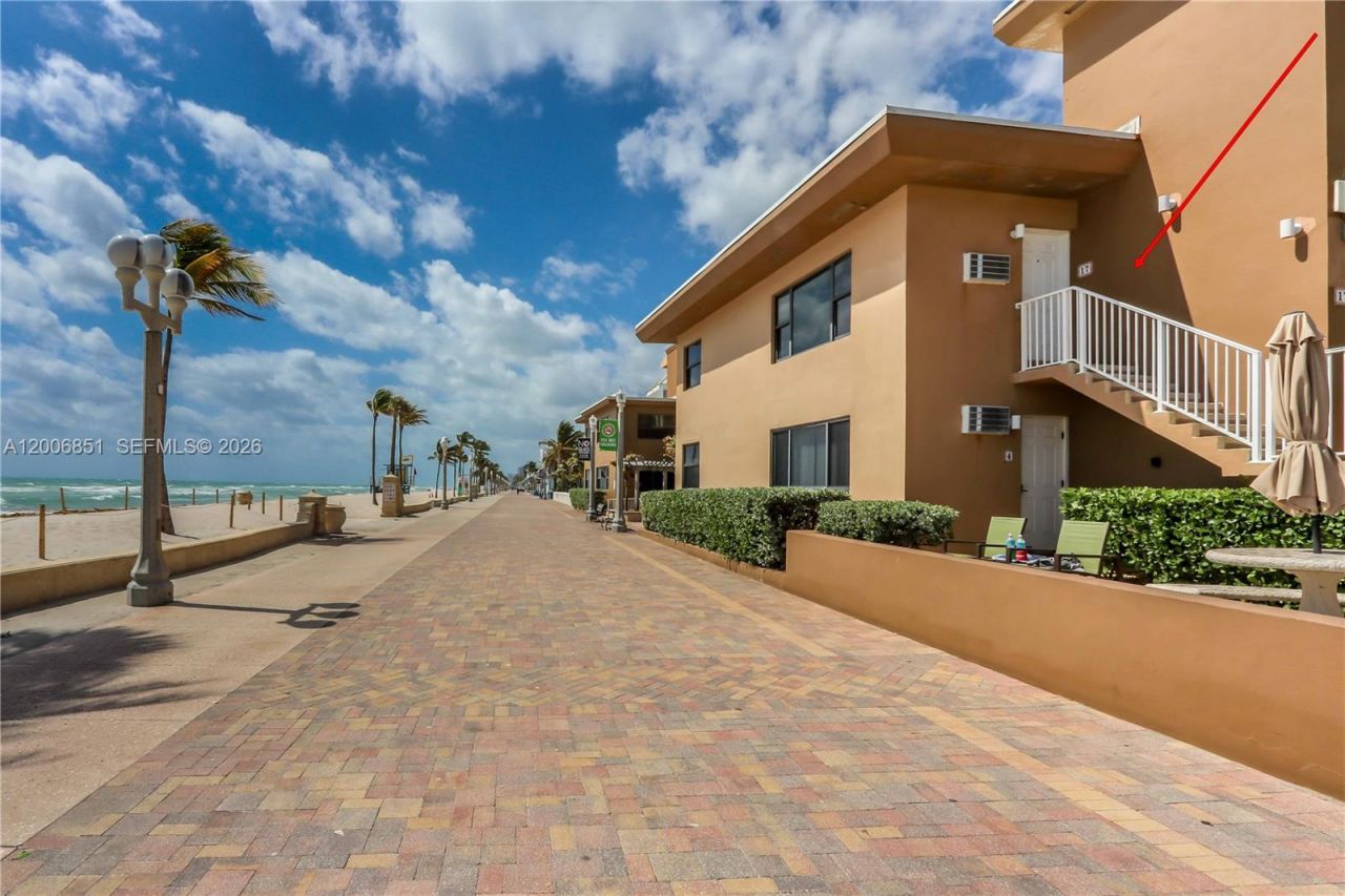 3300 N Surf Rd , Unit 17A, Hollywood, FL 33019 Photo