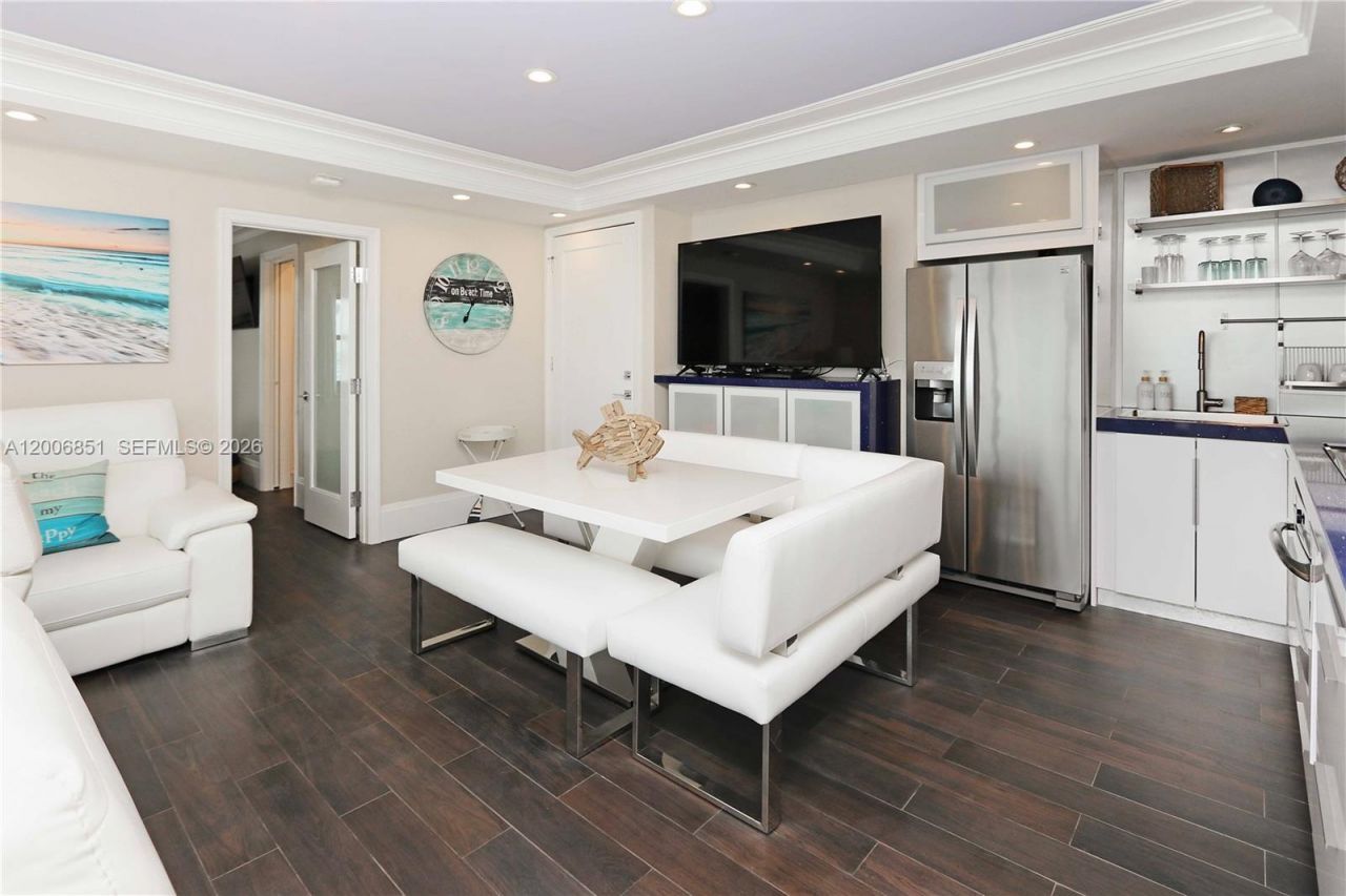 3300 N Surf Rd , Unit 17A, Hollywood, FL 33019 Photo