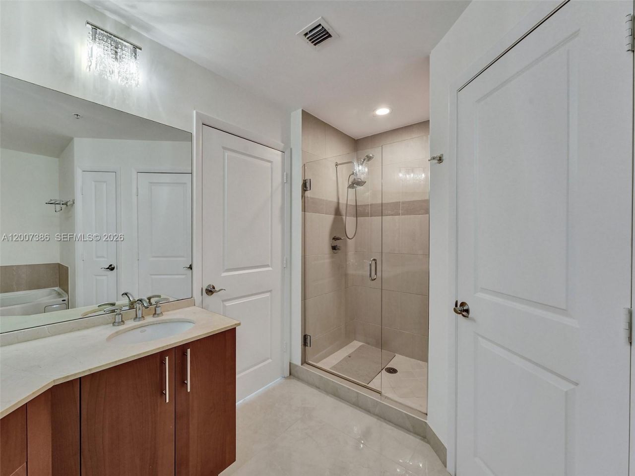 1945 S Ocean Dr , Unit 2101, Hallandale Beach, FL 33009 Photo