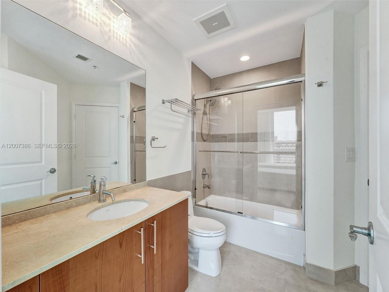 1945 S Ocean Dr , Unit 2101, Hallandale Beach, FL 33009 Photo