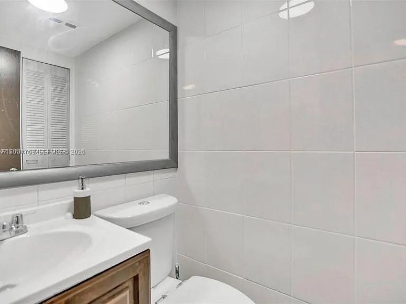 1545 Euclid Ave, Unit 3H, Miami Beach, FL 33139 Photo