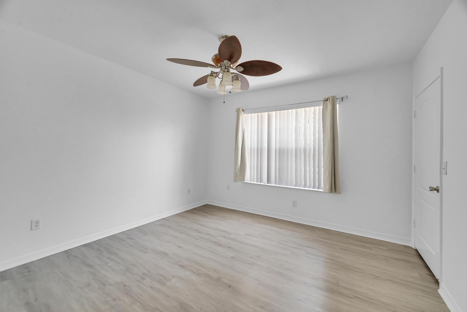 106 SW Peacock Boulevard, Unit 206, Port Saint Lucie, FL 34986 Photo