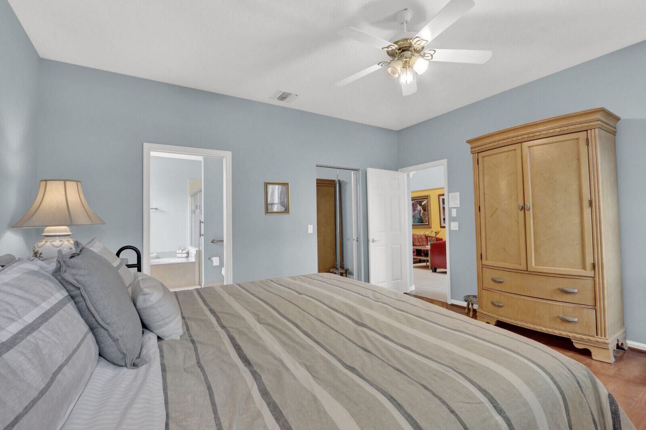 9531 Crescent View Drive N, Boynton Beach, FL 33437 Photo
