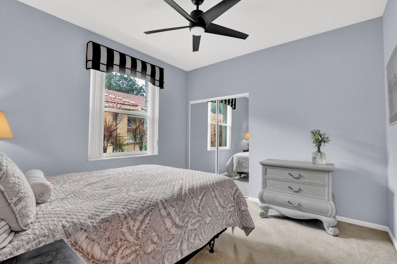 9531 Crescent View Drive N, Boynton Beach, FL 33437 Photo