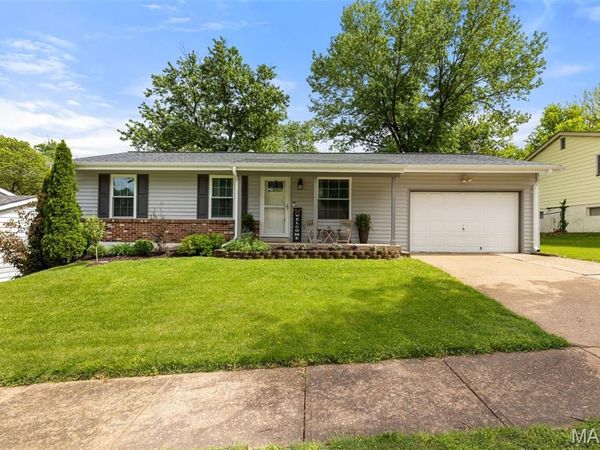 1338 Greenmar Drive, Fenton, MO 63026