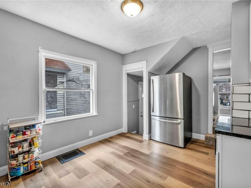 3146 W 90th Street, Cleveland, OH 44102 Photo 15