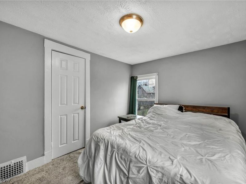 3146 W 90th Street, Cleveland, OH 44102 Photo 24