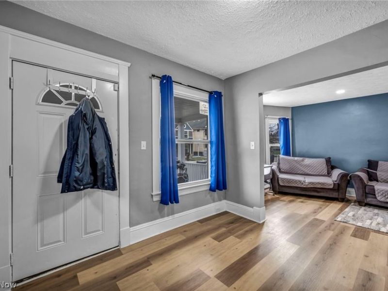 3146 W 90th Street, Cleveland, OH 44102 Photo 5