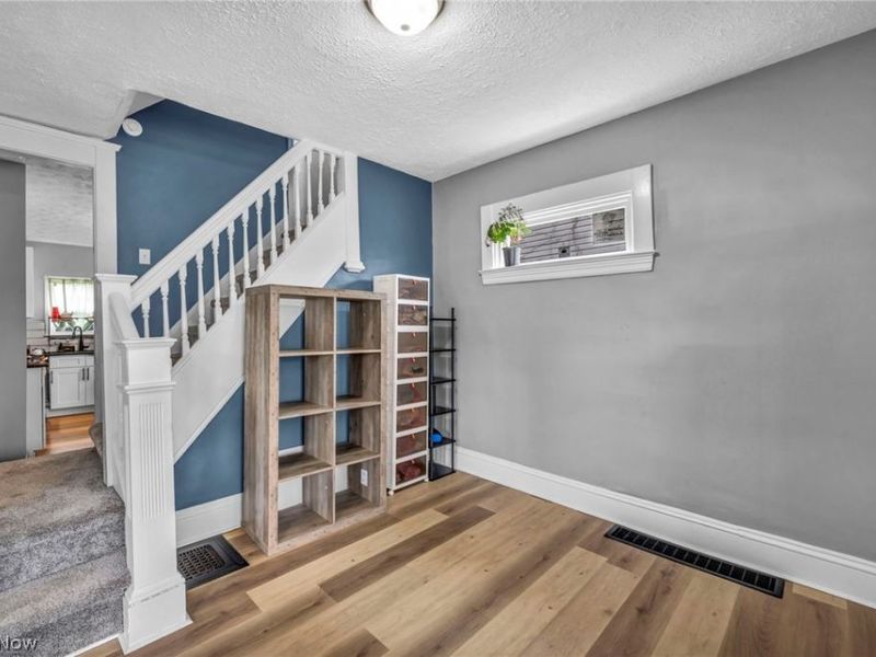 3146 W 90th Street, Cleveland, OH 44102 Photo 6