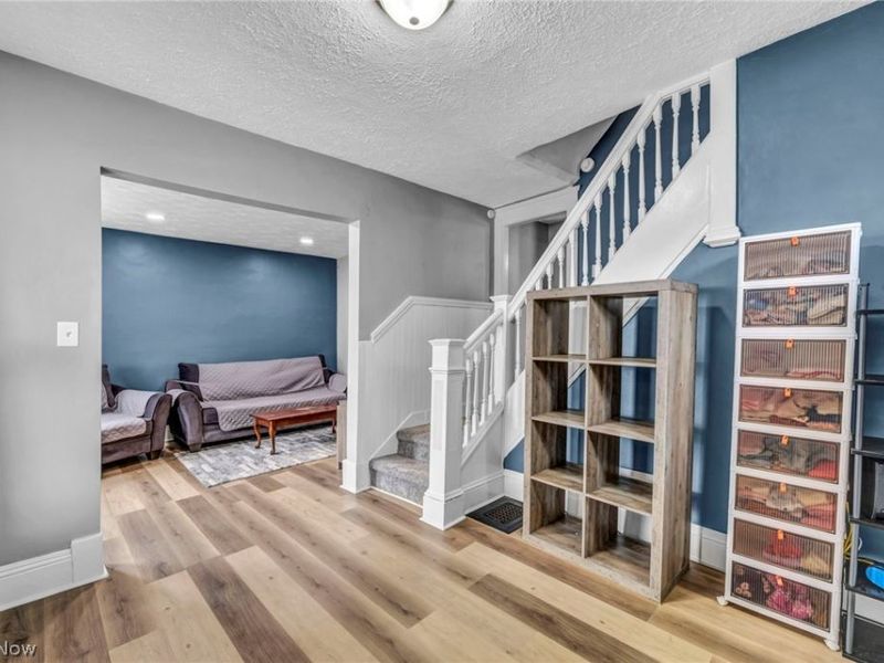 3146 W 90th Street, Cleveland, OH 44102 Photo 7