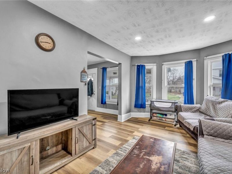 3146 W 90th Street, Cleveland, OH 44102 Photo 9