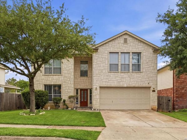 8943 Burnt Path, Helotes, TX 78023