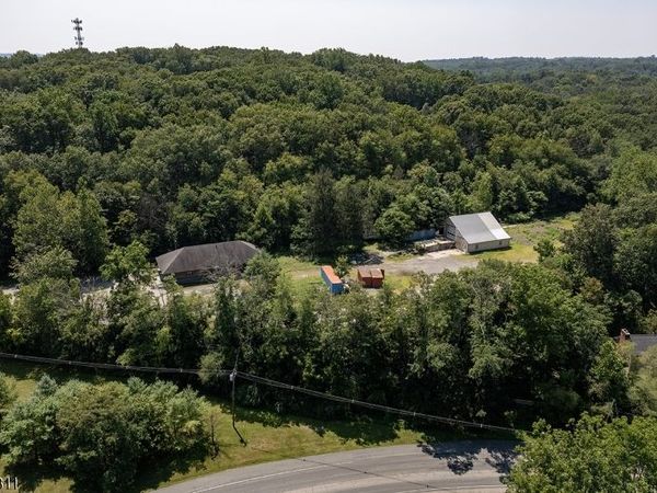 48 Hope Rd, Blairstown, NJ 07825