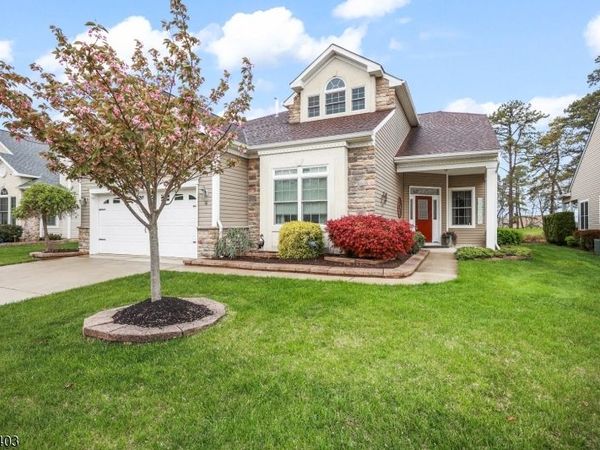 10 Harvey Cedar Way, Ocean, NJ 08758