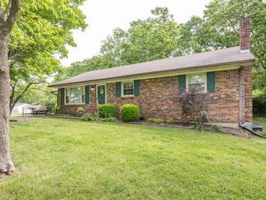 873 Clintonville Road, Paris, KY 40361