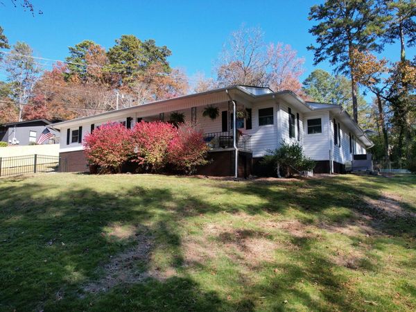 2589 Avalon Circle, Chattanooga, TN 37415