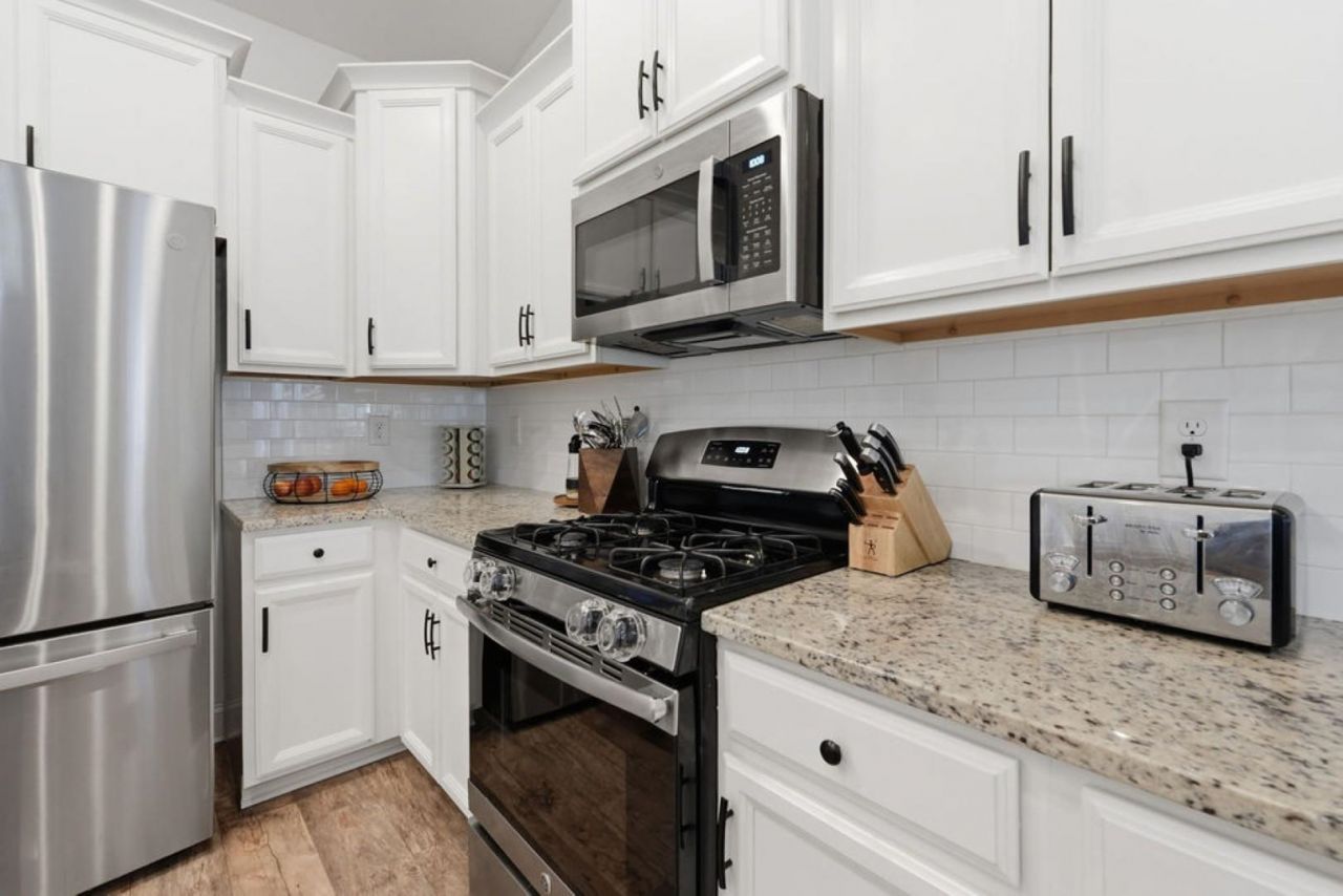 350 Babylon Pine Dr. Photo 12