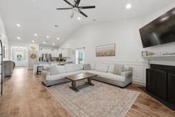 350 Babylon Pine Dr. photo 4