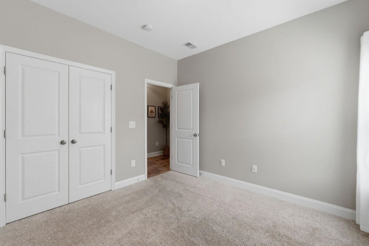 350 Babylon Pine Dr. Photo 26