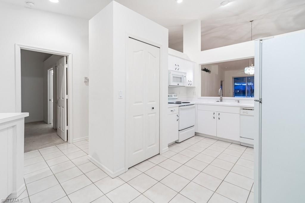 2230 Stacil Cir , Naples, FL 34109 Photo