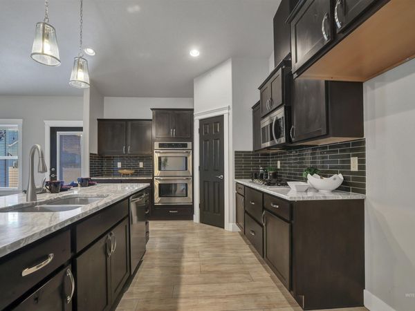 1082 White Birch Ave, Twin Falls, ID 83301