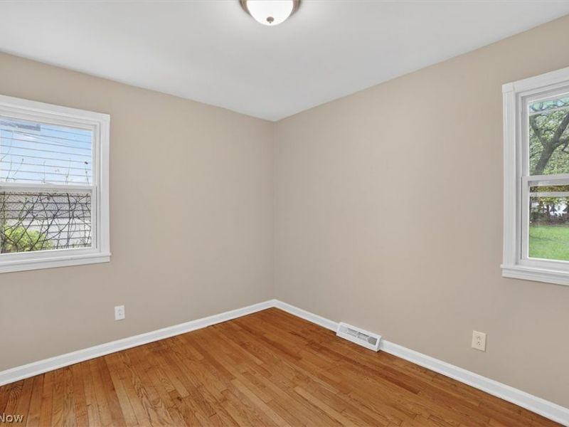 681 E 258th Street, Euclid, OH 44132 Photo 11