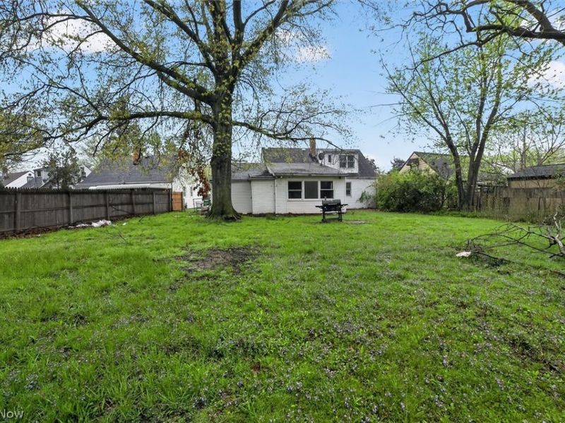 681 E 258th Street, Euclid, OH 44132 Photo 25