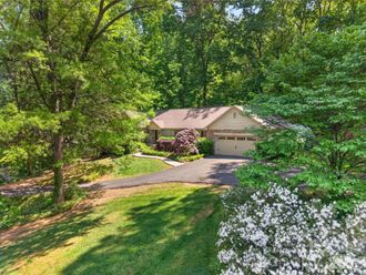 537 Saint Cloud Drive Statesville, NC 28625