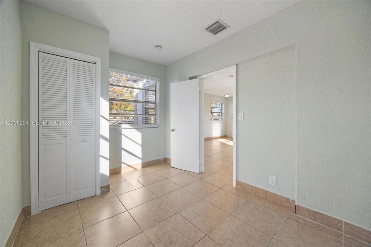 2525 N 23rd Ave, Unit 1, Hollywood, FL 33020 Photo