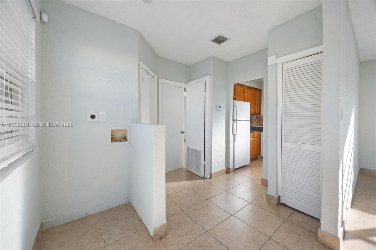 2525 N 23rd Ave, Unit 1, Hollywood, FL 33020 Photo