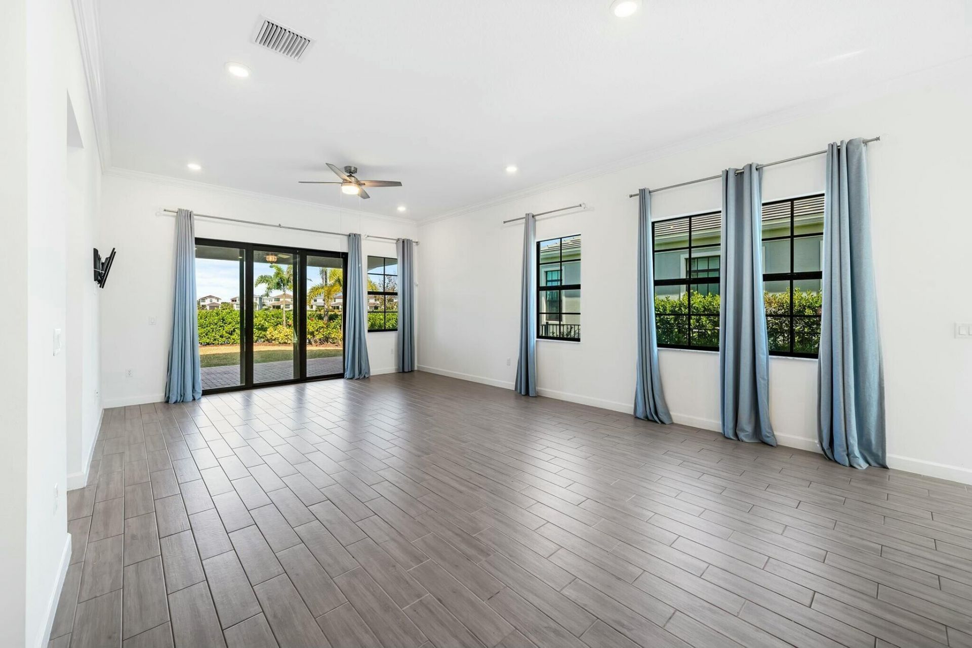 601 SE Fascino Circle, Port Saint Lucie, FL 34984 Photo