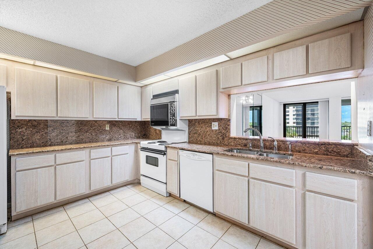 3400 S Ocean Boulevard, Unit 5k, Highland Beach, FL 33487 Photo