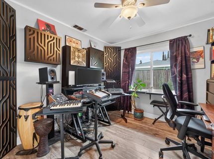 4804 61st St, Sacramento, CA 95820 Photo