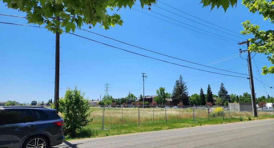 7400 Shasta Ave, Elk Grove, CA 95758 Photo