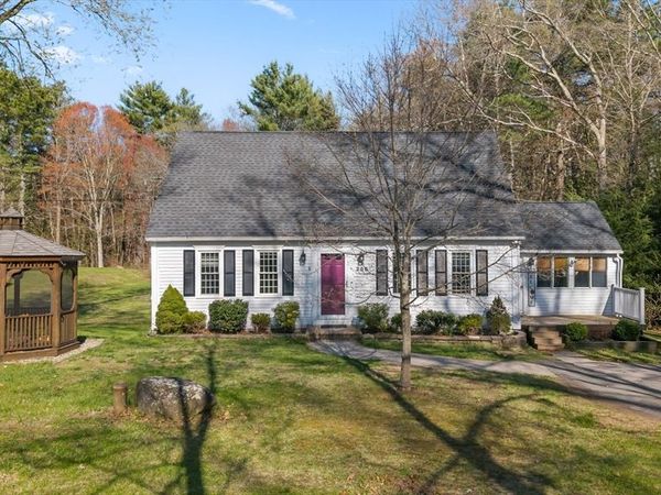 200 New Boston Rd, Sturbridge, MA 01566
