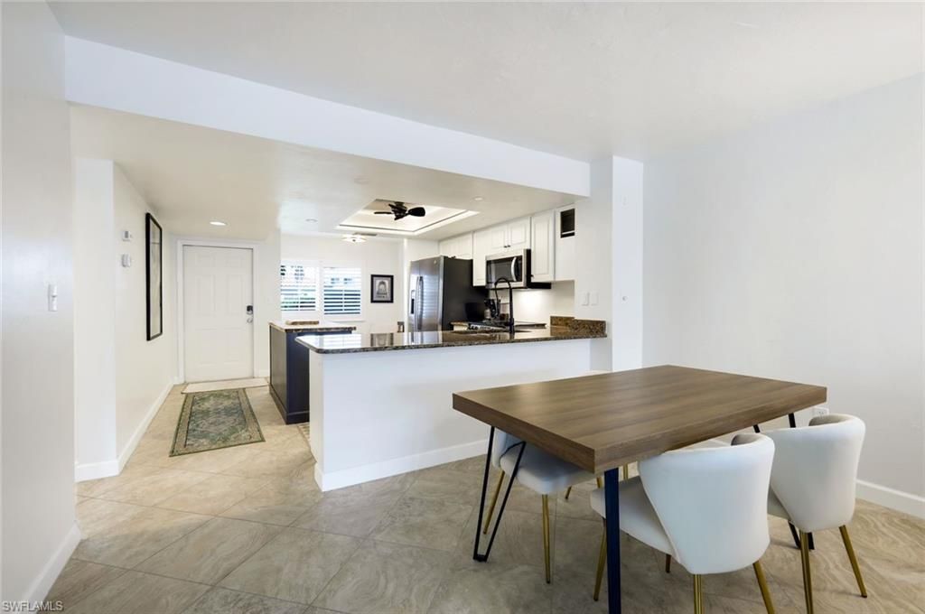 15171 Cedarwood Ln, Unit 3105, Naples, FL 34110 Photo