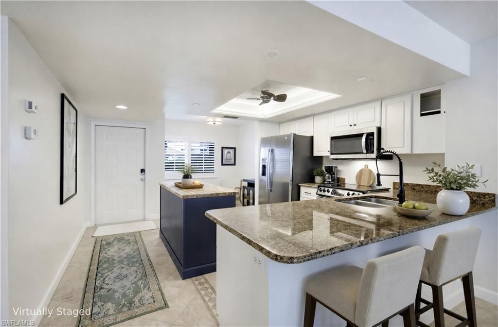 15171 Cedarwood Ln, Unit 3105, Naples, FL 34110 Photo