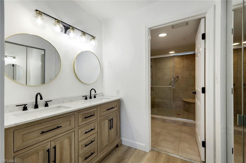 15171 Cedarwood Ln, Unit 3105, Naples, FL 34110 Photo
