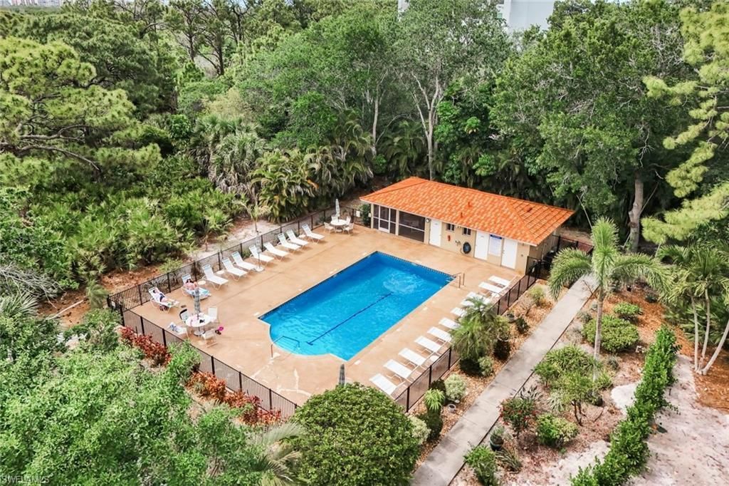 15171 Cedarwood Ln, Unit 3105, Naples, FL 34110 Photo