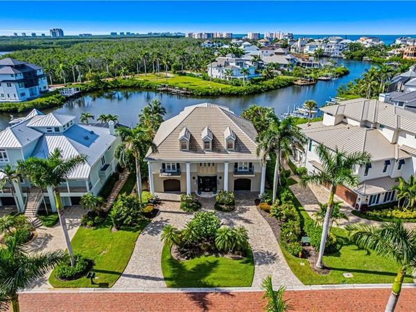 80 Southport CV, BONITA SPRINGS, FL 34134