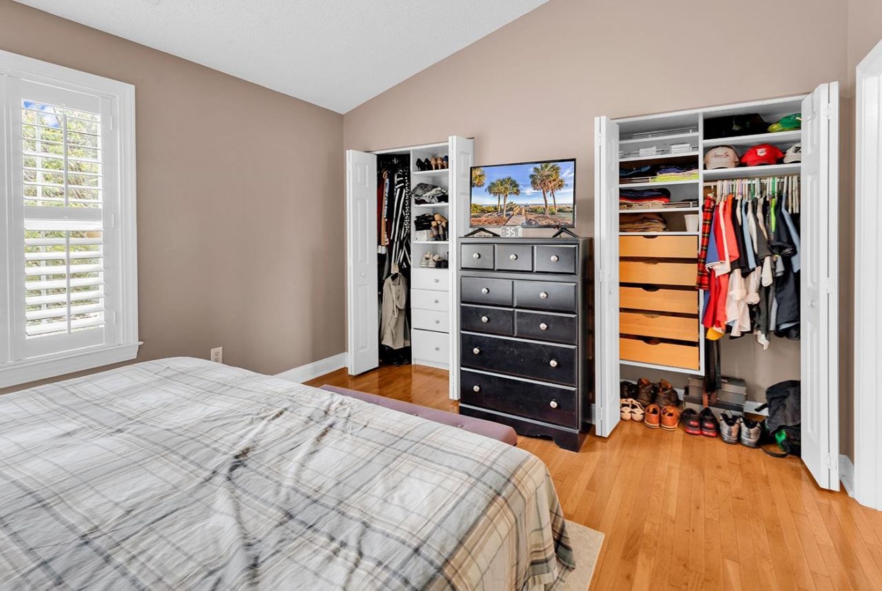 3555 Chestnut Dr. Photo 16