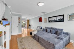 3555 Chestnut Dr. photo 4